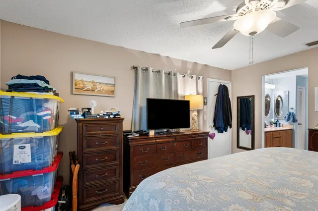  Residence photo 17