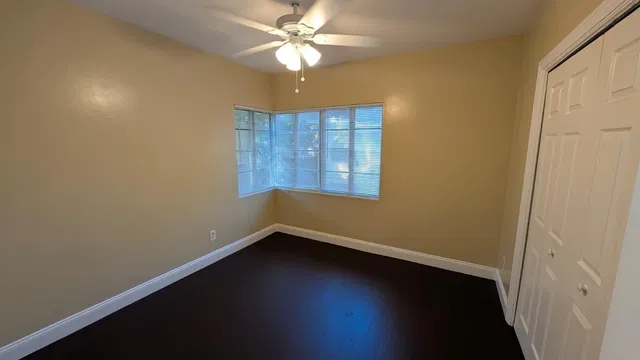  Residence photo 6