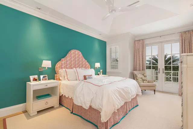 Residence photo 24