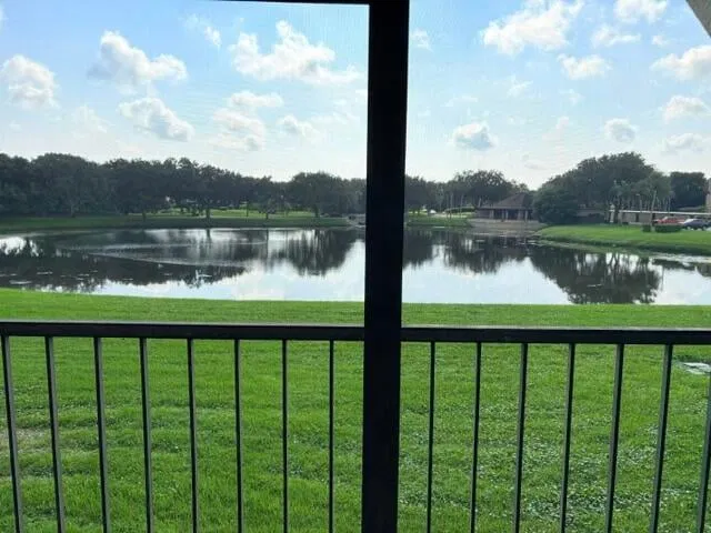 Unit 216 photo 3