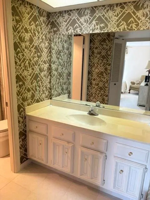 Unit 216 photo 11