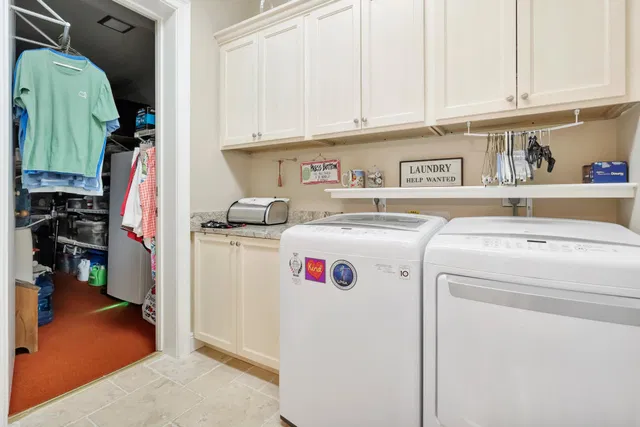 Residence photo 44