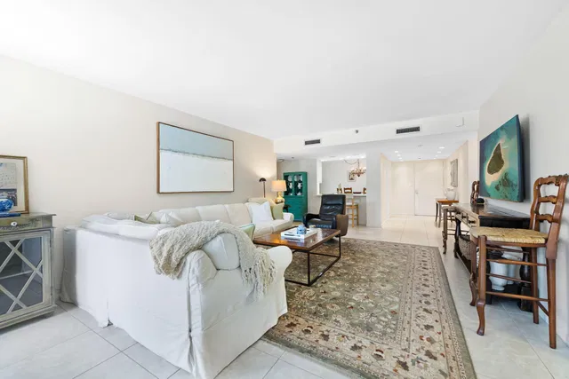 3420 S Ocean Unit 3P photo 9