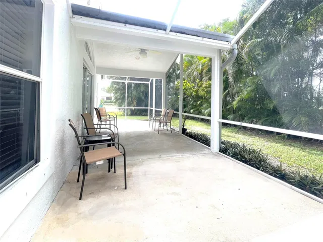  Residence photo 14