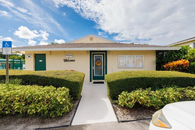 Unit 127-3 photo 19