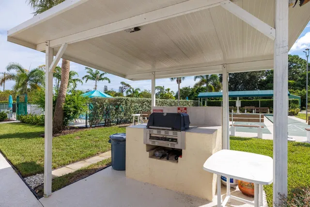 Unit 127-3 photo 24