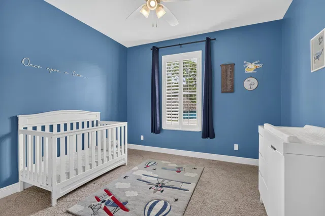Residence photo 33