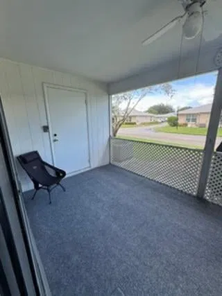 Residence photo 18