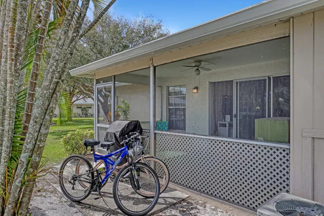Residence photo 21