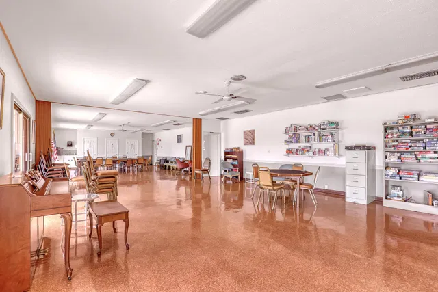Residence photo 33
