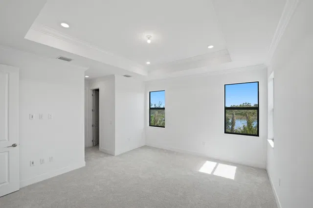 Residence photo 17
