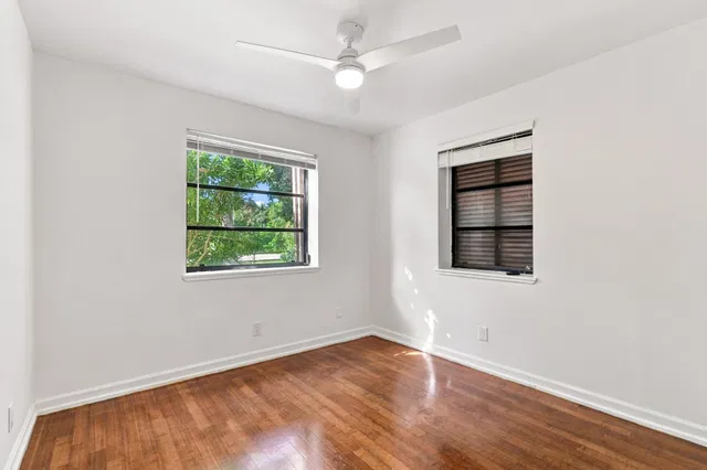 Residence photo 8