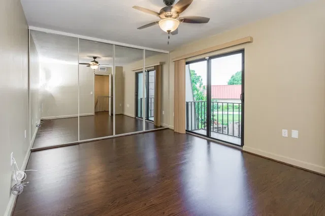 Residence photo 11