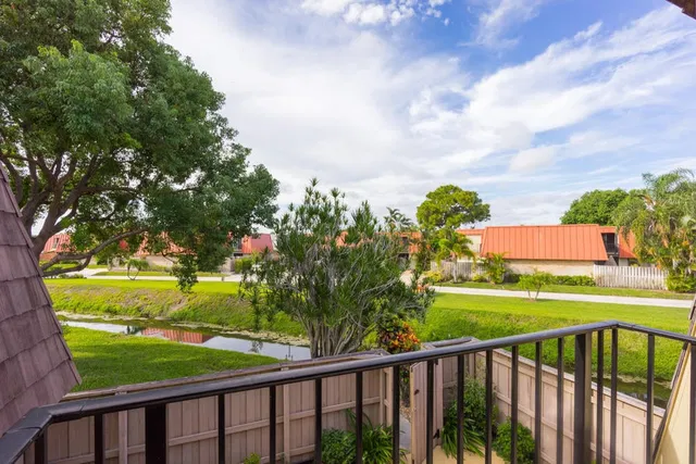 Residence photo 14