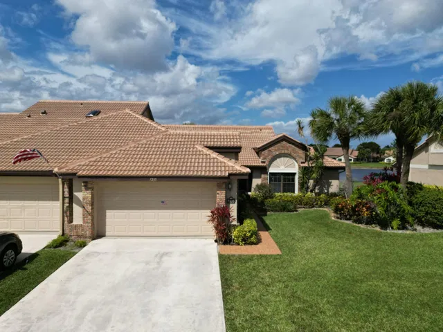 Residence photo 2