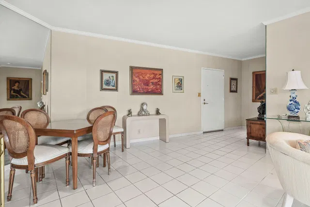 Palm Beach Towers, Palm Beach Unit 222B photo 5