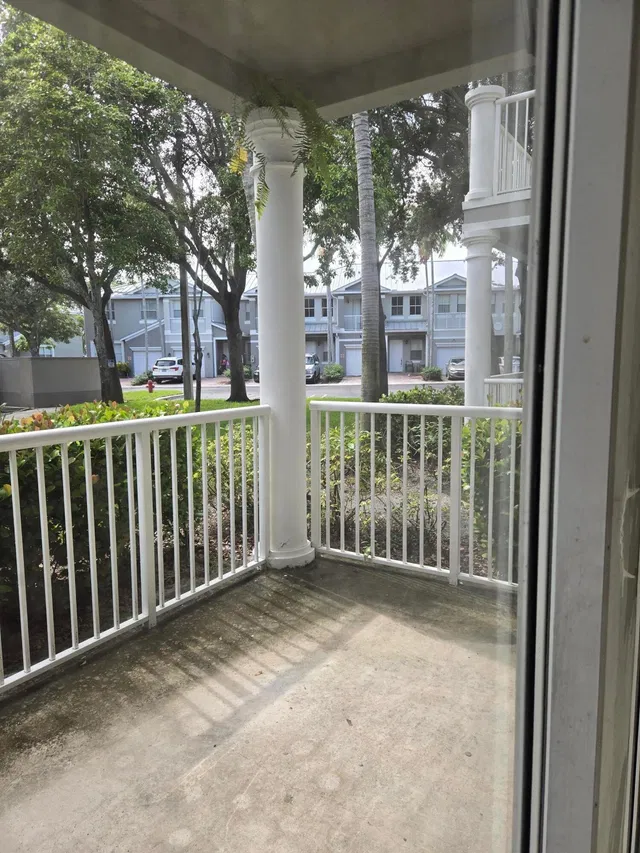 Residence photo 7