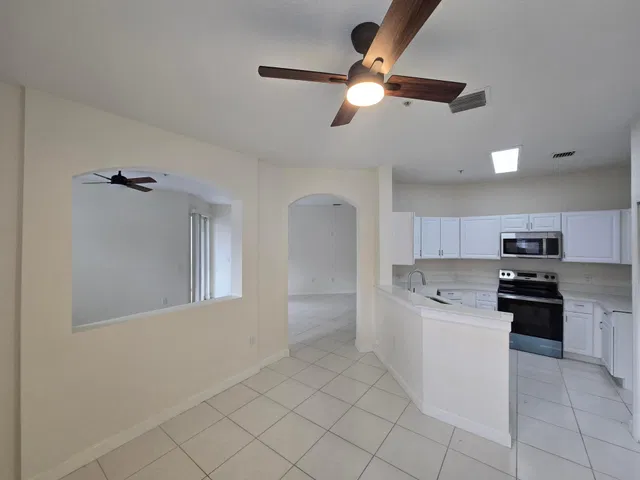 Residence photo 9