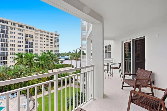 Downtown Delray Beach Unit 5G photo 27