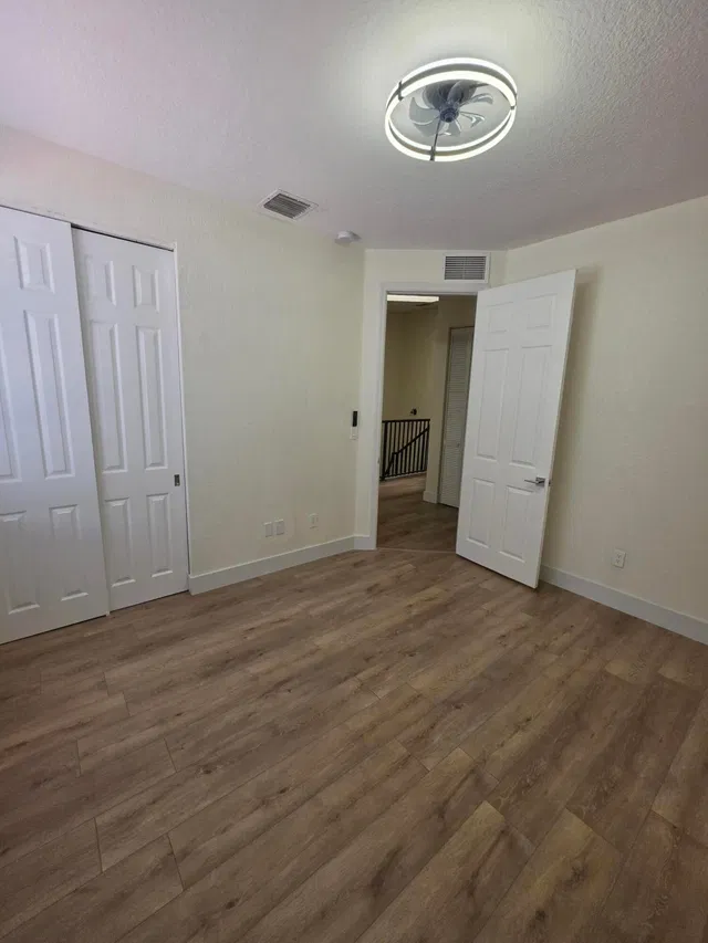 Residence photo 25
