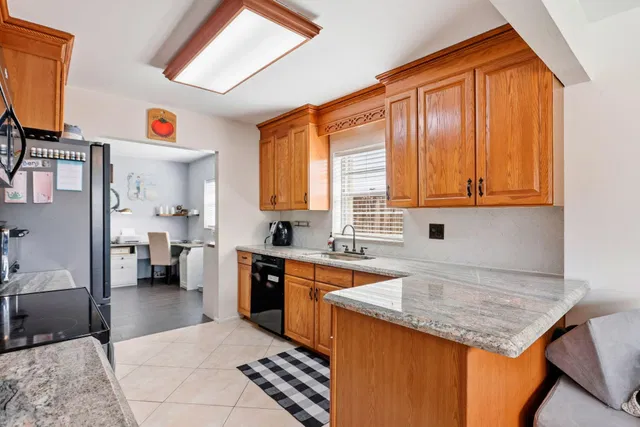 Residence photo 15