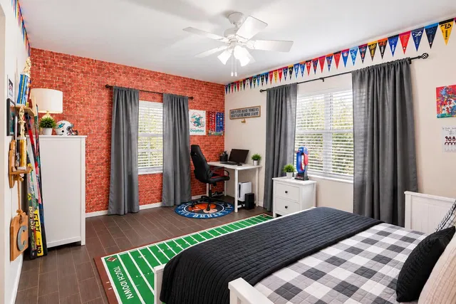 Residence photo 25