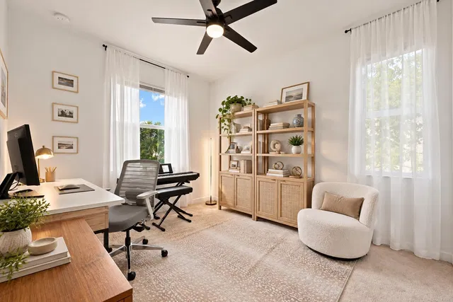 Residence photo 10