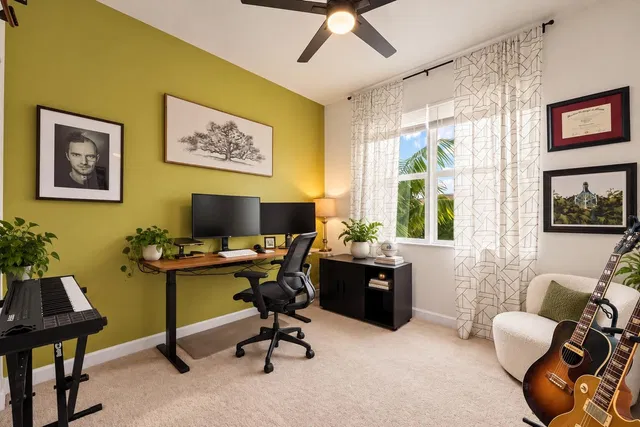 Residence photo 11