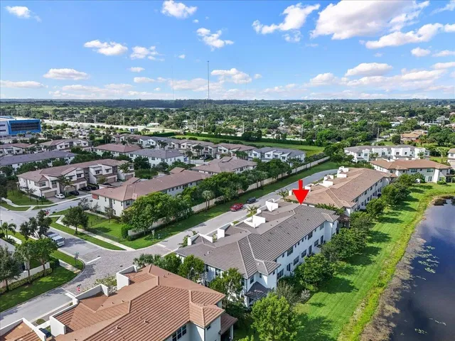 Residence photo 27