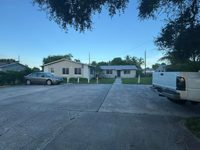  Residence photo 5