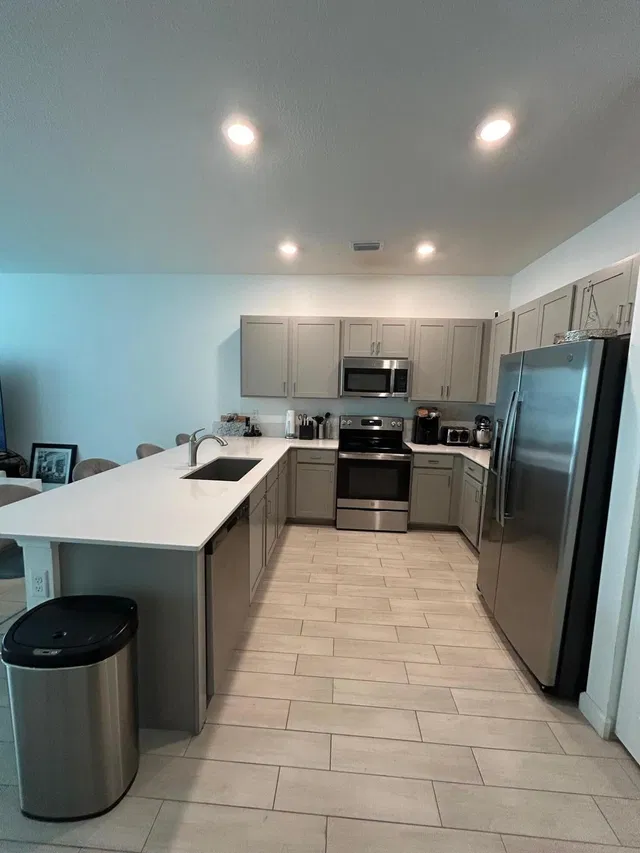Residence photo 5