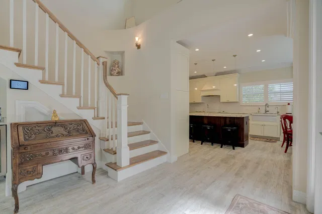 Residence photo 5