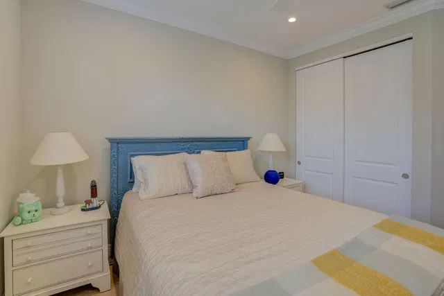 Residence photo 35