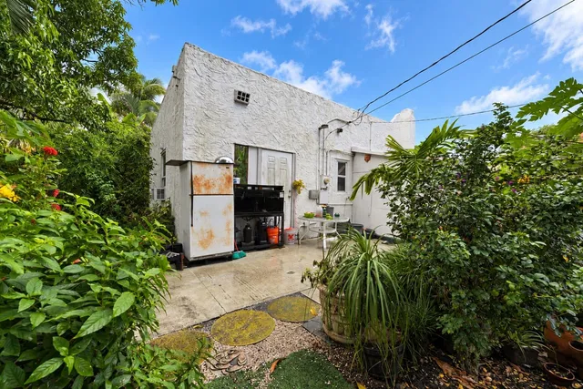 Residence photo 5