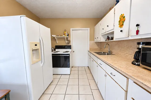 Residence photo 10