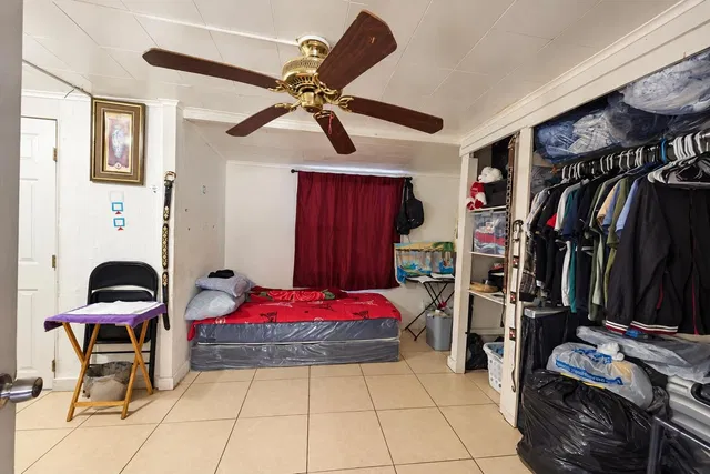 Residence photo 20