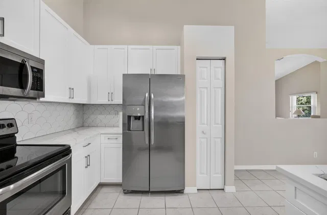 Residence photo 14