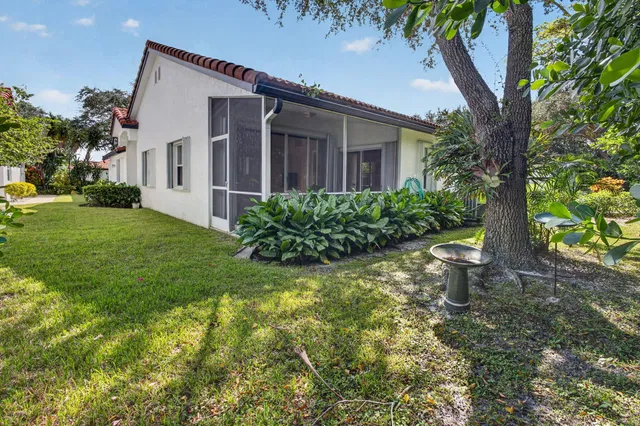 Residence photo 38