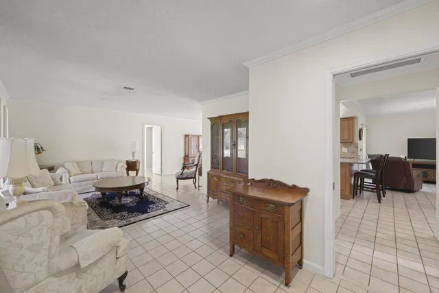 Residence photo 7