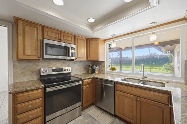 Residence photo 13