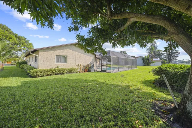 Residence photo 32