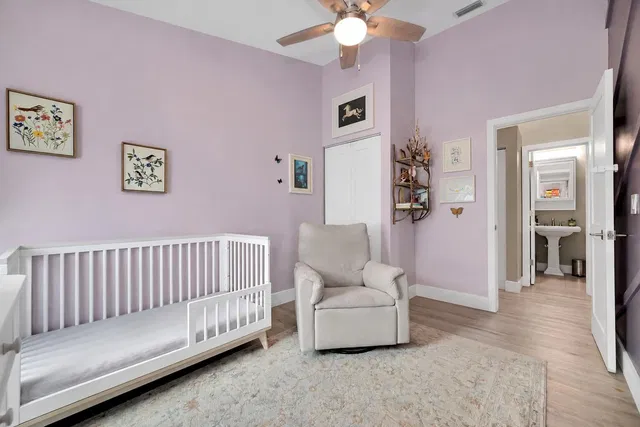 Residence photo 18