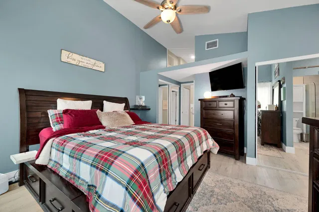 Residence photo 22