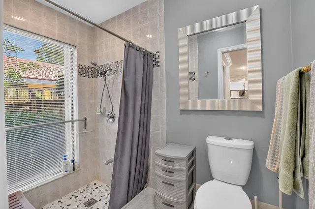 Thornhill Green Residence photo 24