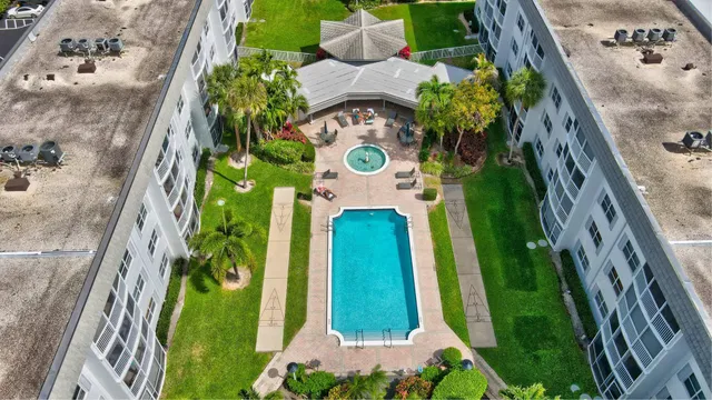 Boca Raton Unit 305 photo 28