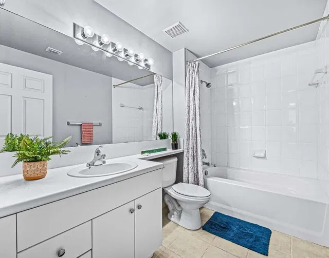 The Montecito Residence photo 18