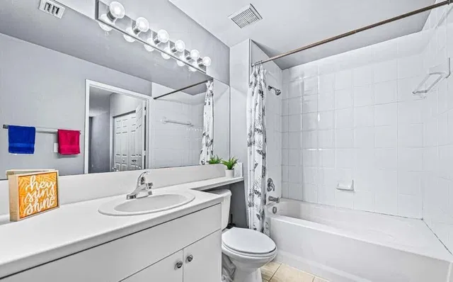 The Montecito Residence photo 25