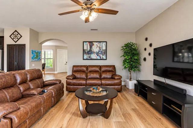 Residence photo 27