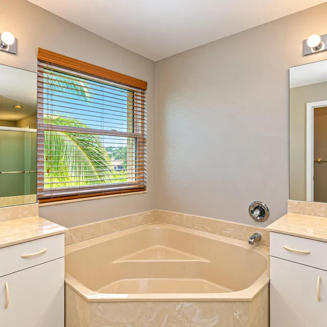 Residence photo 42