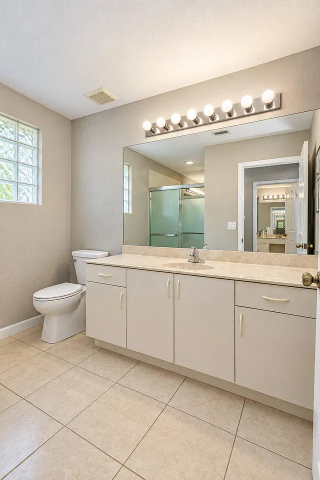 Residence photo 46